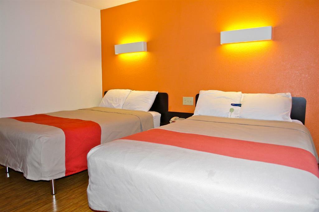 Motel 6-Oshkosh, Wi Стая снимка